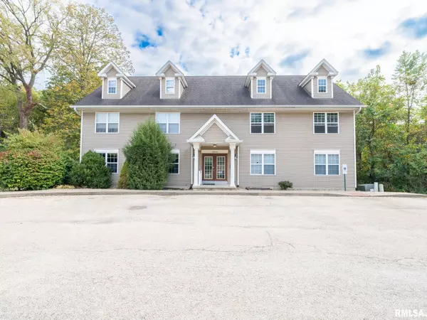 3444 W DORCHESTER RDG #F, Peoria, IL 61604