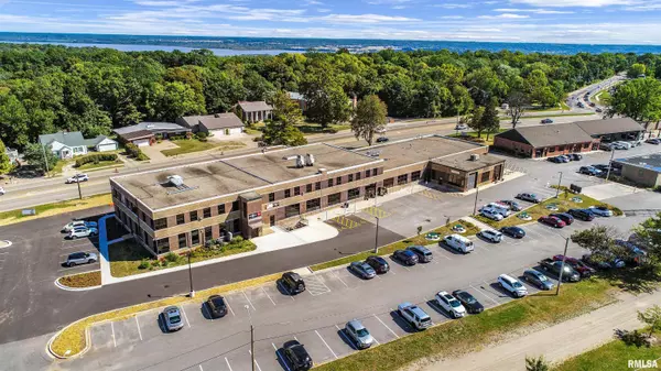 6035 N KNOXVILLE AVE #101B Middle, Peoria, IL 61614