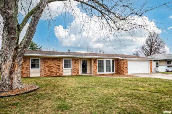 Peoria, IL 61604,317 N LONGBOW DR