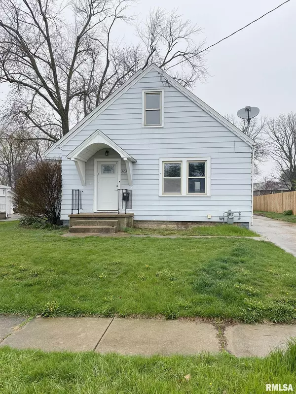 303 CENTRAL ST, Washington, IL 61571