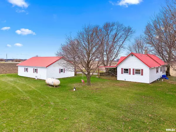 Bushnell, IL 61422,16905 E 1600th ST