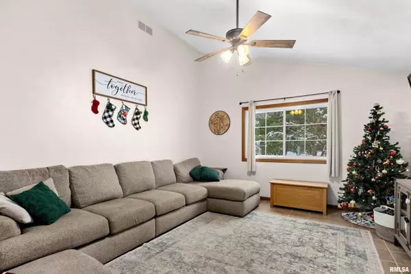 Peoria, IL 61604,2305 N LEHMAN RD