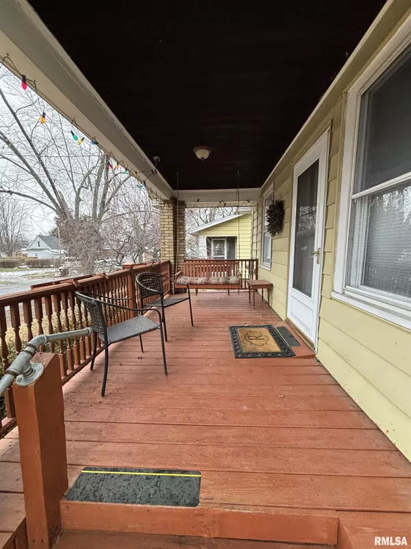 Peoria, IL 61604,807 W CORRINGTON AVE