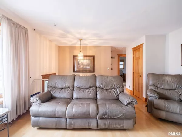 Peoria, IL 61604,2419 N IDAHO ST