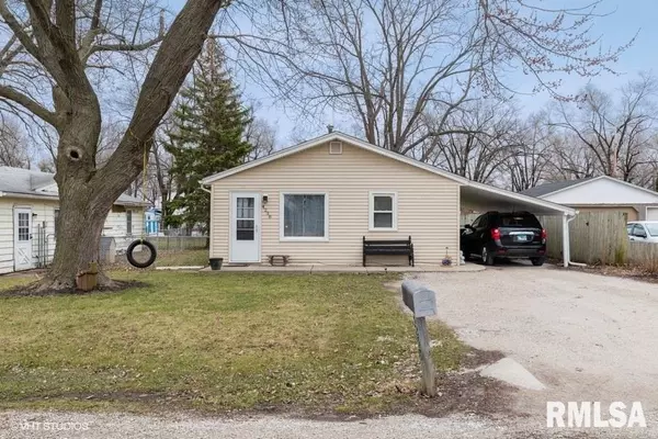 East Moline, IL 61244,4238 10TH ST