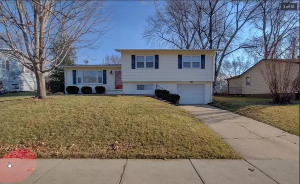 Bettendorf, IA 52722,3395 29TH ST