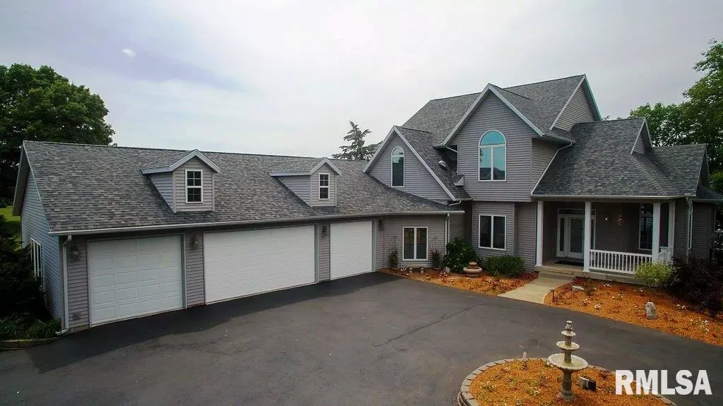 16322 RIVER Road North, Cordova, IL 61242