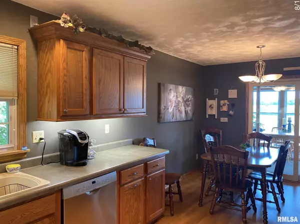 Annawan, IL 61234,12 PLEASANT VIEW DR