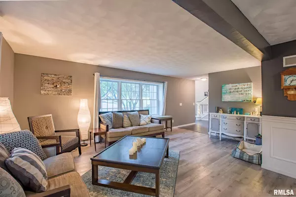 Taylor Ridge, IL 61284,6109 94TH Avenue Court West