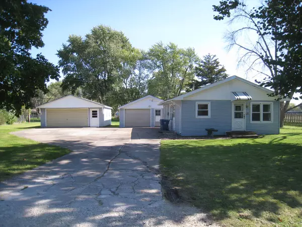 East Moline, IL 61244,4368 9TH ST