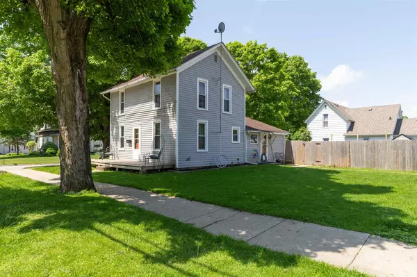 Morrison, IL 61270,209 S ORANGE ST