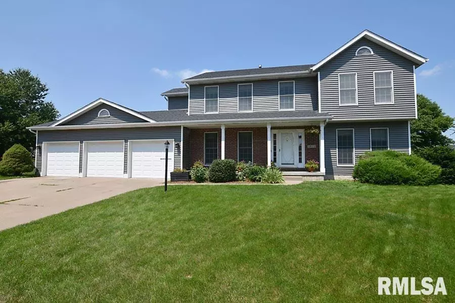 3872 ADAM CT, Bettendorf, IA 52722