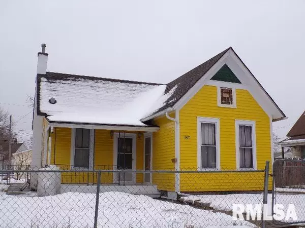 1907 W 1ST ST,  Davenport,  IA 52802