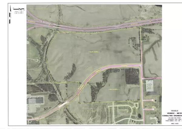 0 Veterans Memorial Pkwy, Davenport, IA 52807