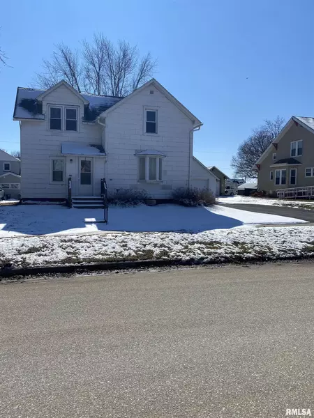 109 W WASHINGTON ST, Wheatland, IA 52777