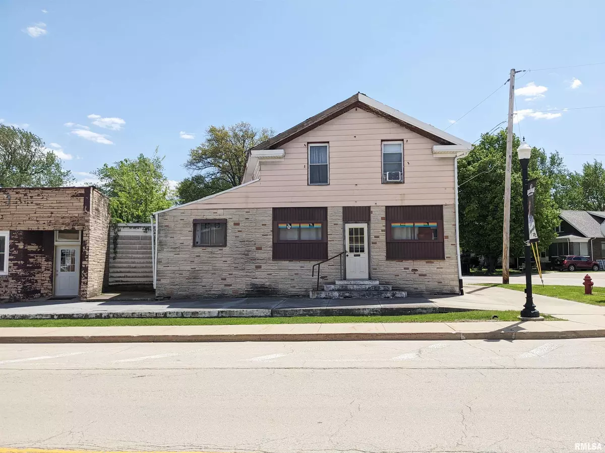 Annawan, IL 61234,325 W FRONT ST