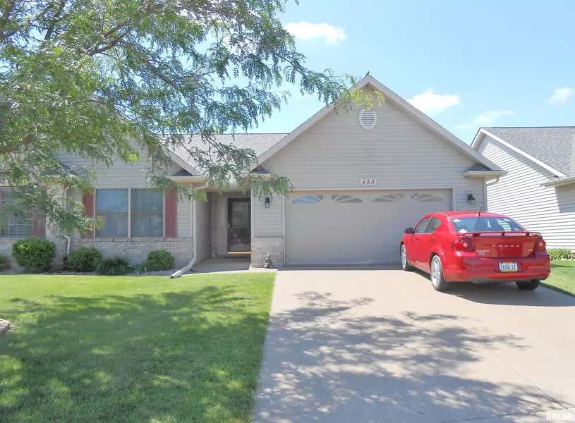 453 CELESTE CIR, Blue Grass, IA 52726