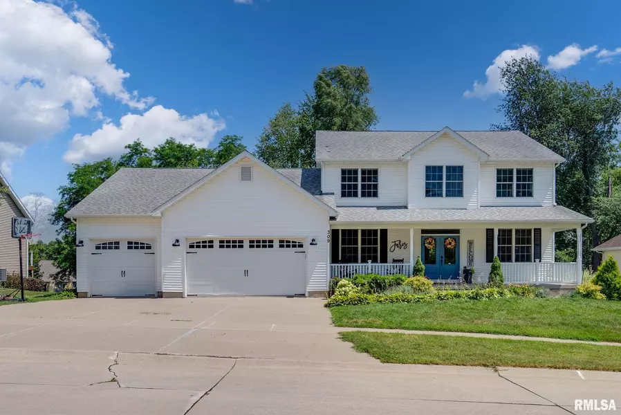 309 N 8TH ST, Le Claire, IA 52753