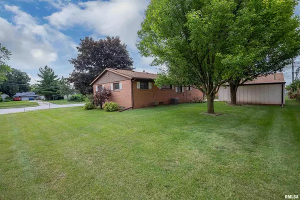 East Moline, IL 61244,4005 KENNEDY DR