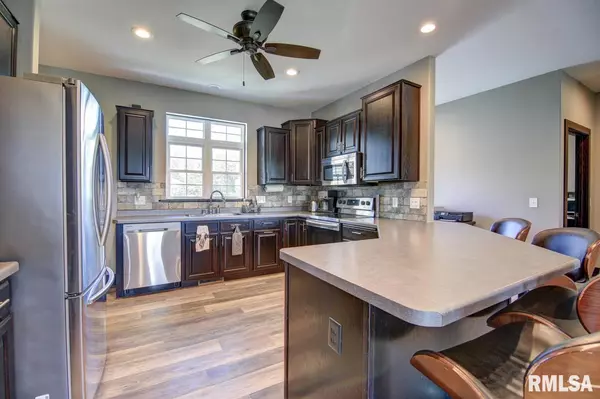 Albany, IL 61230,2451 PALMER RD