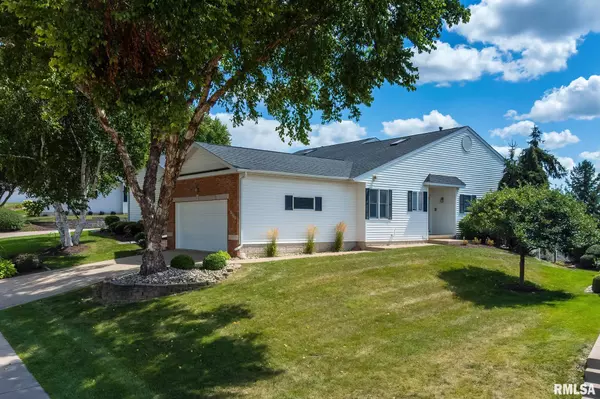 Le Claire, IA 52753,1204 EAGLE VIEW CT