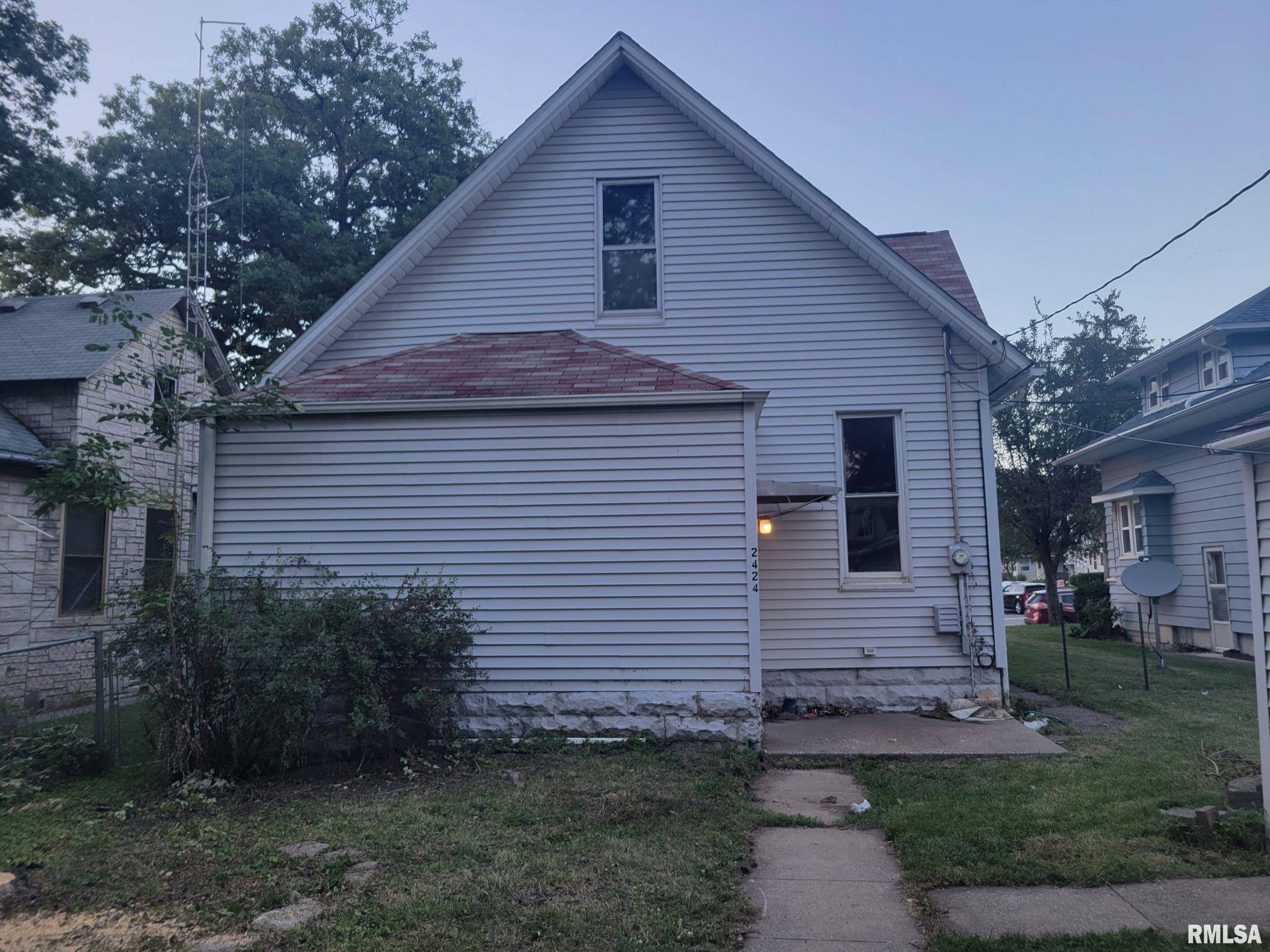 Rock Island, IL 61201,2424 18TH AVE
