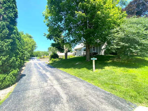 Morrison, IL 61270,634 E LINCOLNWAY