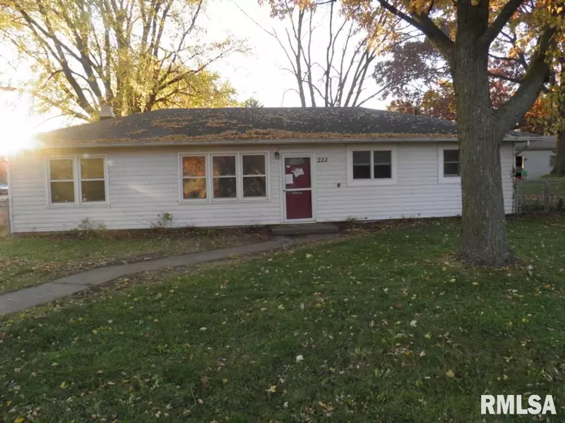 222 S 14TH ST, Le Claire, IA 52753