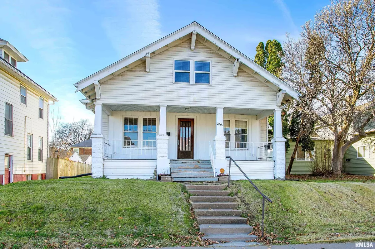 Davenport, IA 52803,2706 HARRISON ST