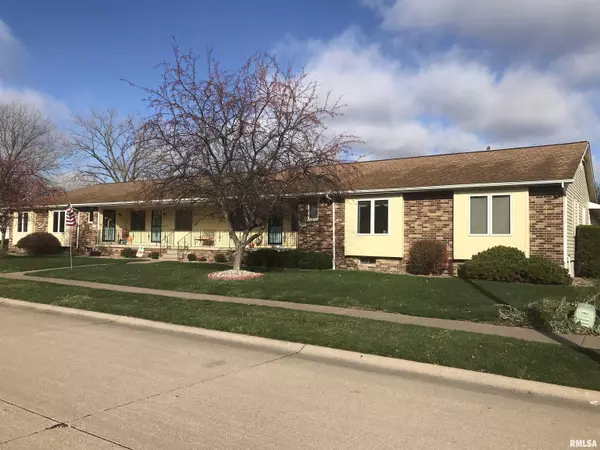 East Moline, IL 61244,1223 47TH Avenue Court #20