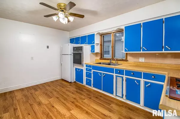 Silvis, IL 61282,1403 5TH AVE