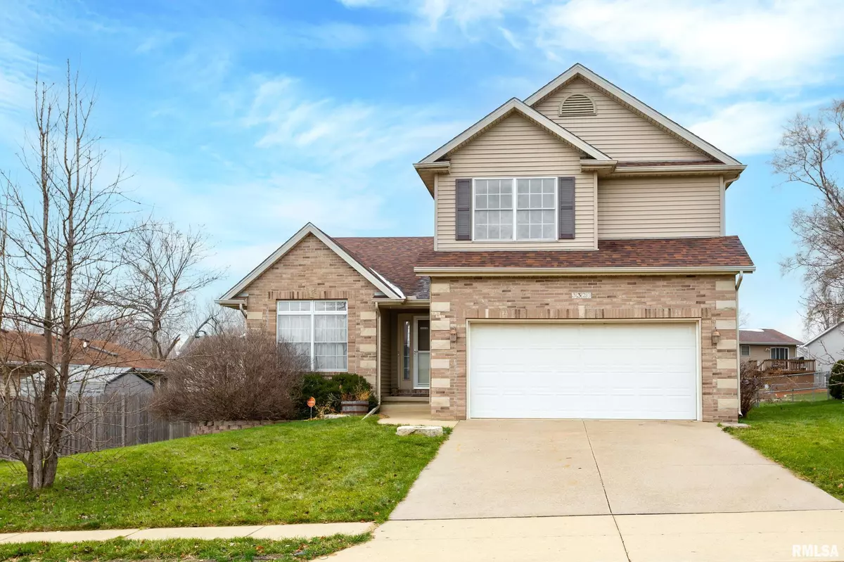 Davenport, IA 52806,3320 W 66TH ST