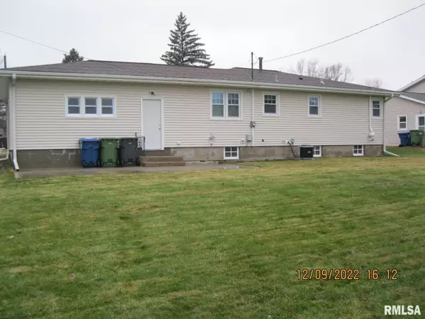 Clinton, IA 52732,2509 West Haven PL