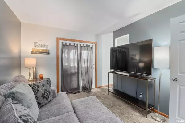 Davenport, IA 52806,1830 W 55TH ST