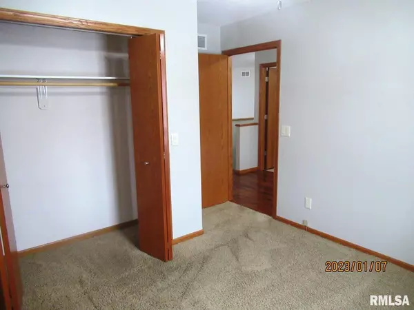 Tipton, IA 52772,1102 PARKVIEW DR
