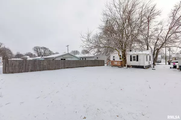 Aledo, IL 61231,803 NW 2ND ST