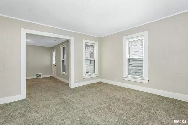 Moline, IL 61265,1804 14TH AVE