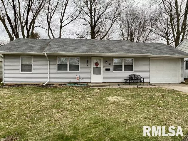 18 NOTTINGHAM DR, Chatham, IL 62629