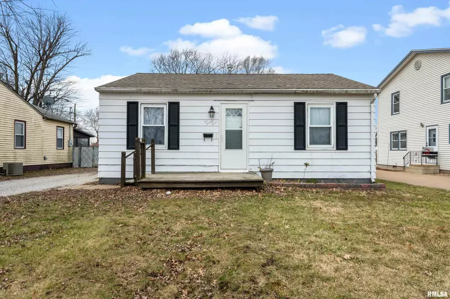 224 5TH Street East, Milan, IL 61264