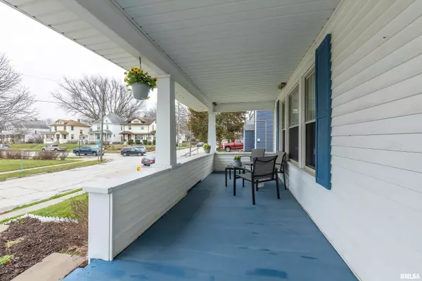 Davenport, IA 52803,2308 GRAND AVE