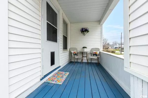 Davenport, IA 52803,2308 GRAND AVE