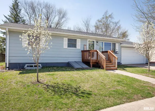 Wilton, IA 52778,206 W SUMMIT ST