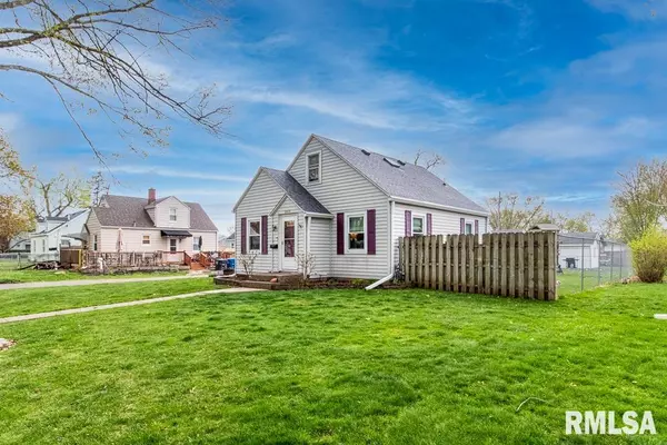 Moline, IL 61265,2020 4TH ST