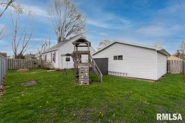 Moline, IL 61265,2020 4TH ST