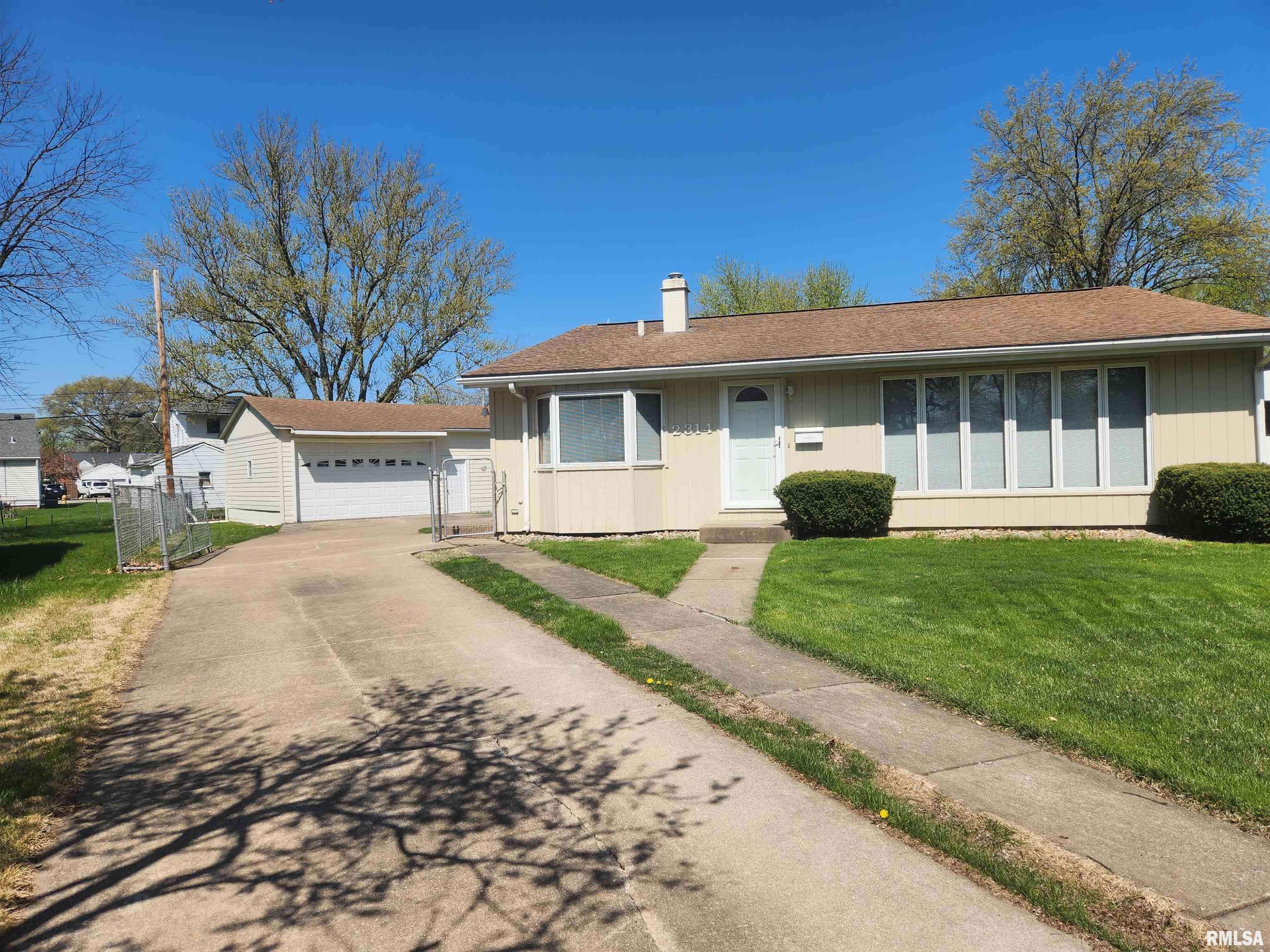 2314 46TH Street Court,  Rock Island,  IL 61201