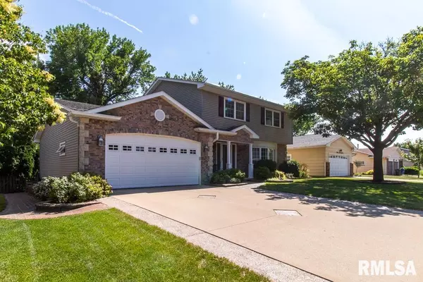 Davenport, IA 52806,2625 W 35TH ST