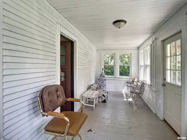 Atkinson, IL 61235,507 N WASHINGTON ST