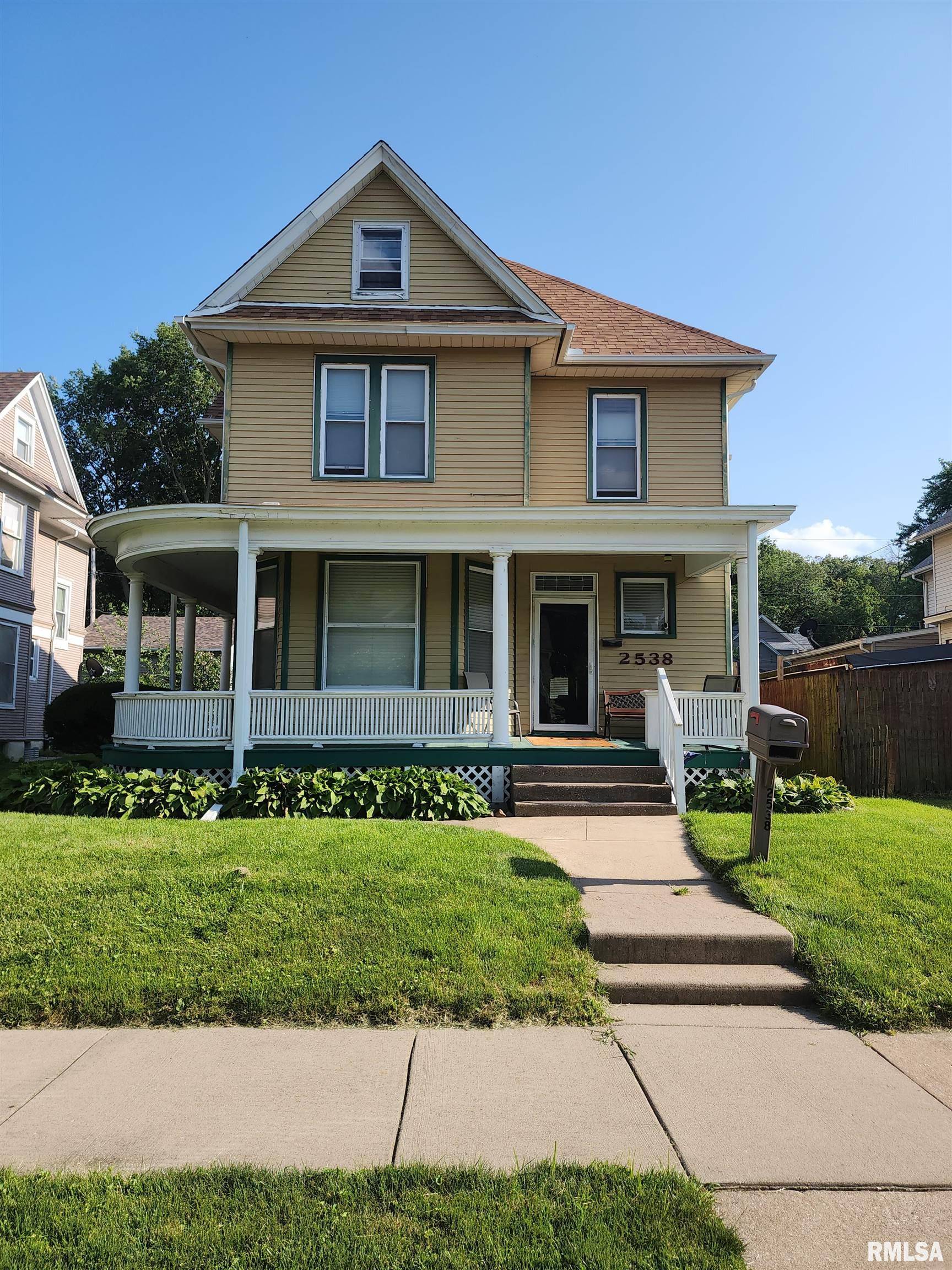 2538 8TH AVE, Rock Island, IL 61201