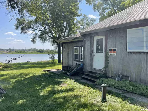 East Moline, IL 61244,512 ISLAND AVE