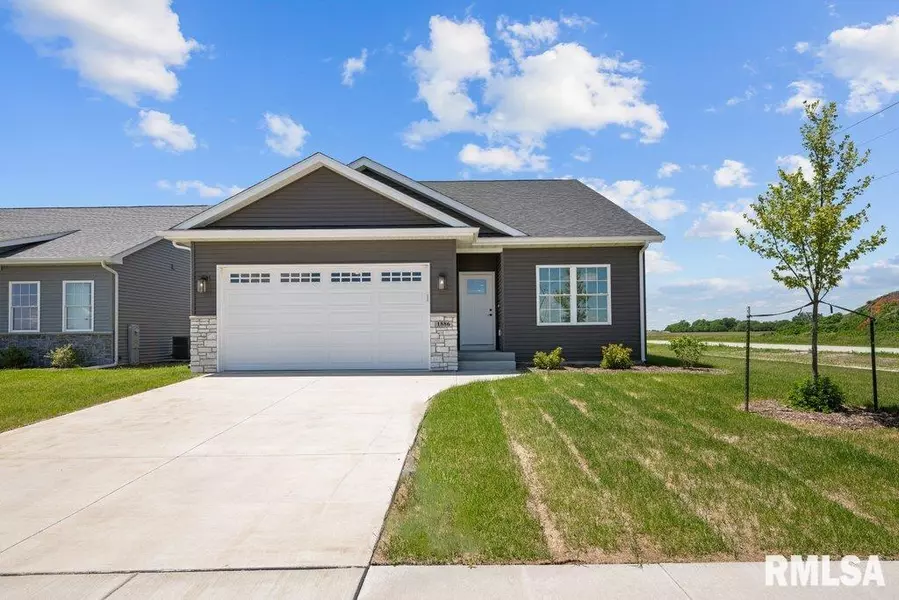 1886 REDBUD CIR, Eldridge, IA 52748